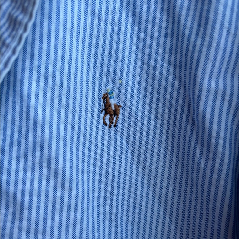 Ralph Lauren 100% cotton light blue and white stripe button down - Picture 5 of 5